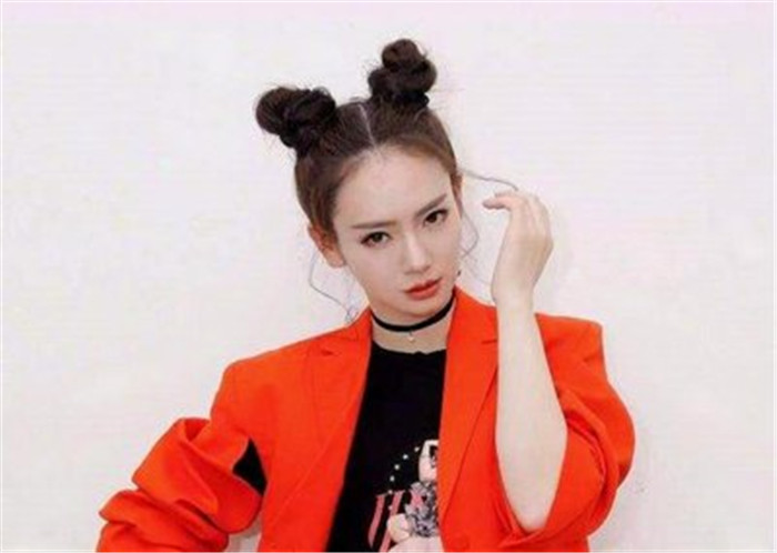广西化妆学校：超减龄女星编发