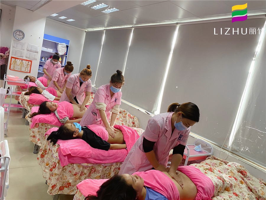 正规美容学校：如何进行腹部塑形