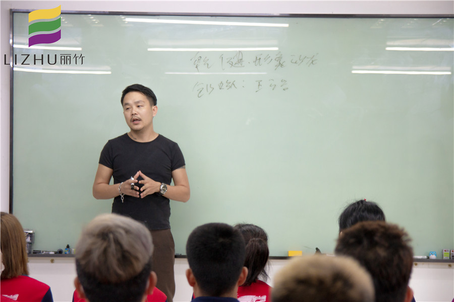 丽竹美发就业宣讲，告诉你南宁美发学校哪家就业率高