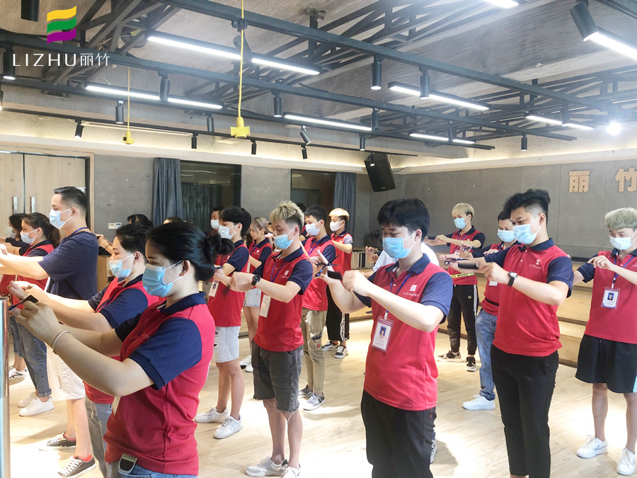美发方圆三角裁剪方法，广西剪发课程