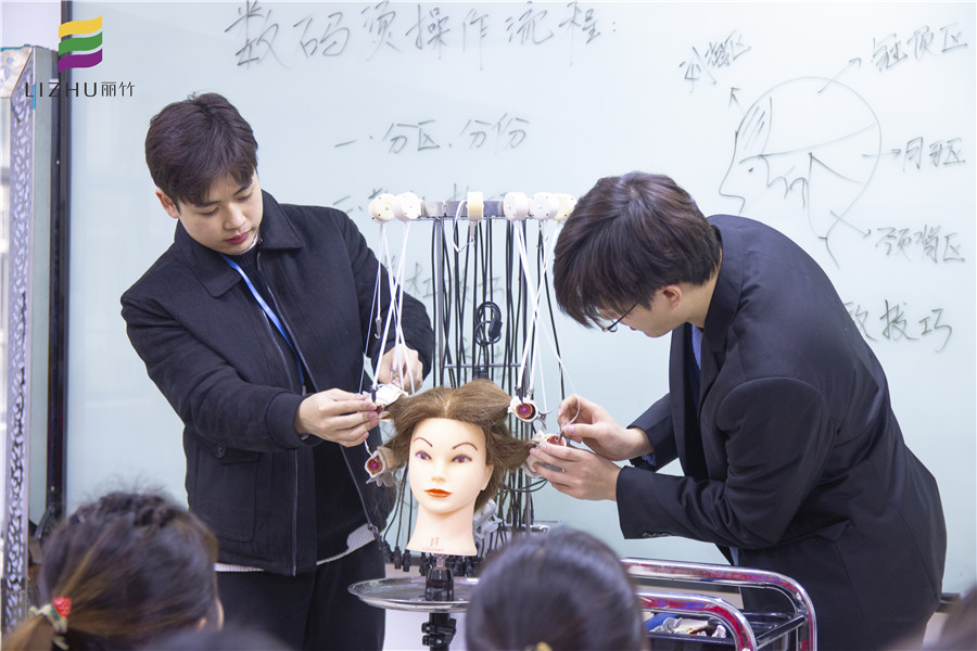 数码烫操作流程，学烫染到丽竹学校