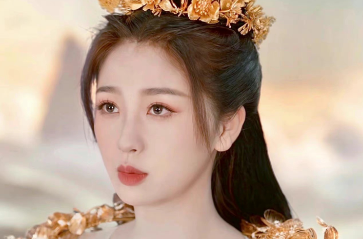 息山神女的眼妆教程，真的又仙又御