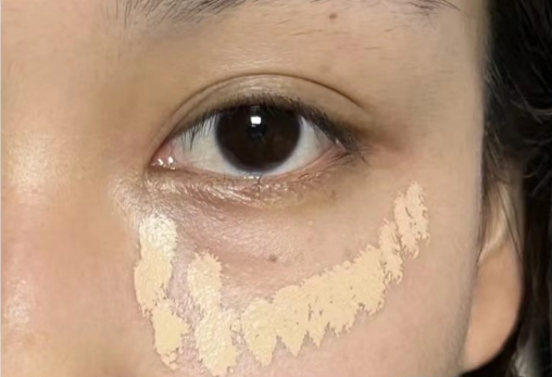 黑眼圈遮瑕教程 | 南宁化妆基础专业学校分享