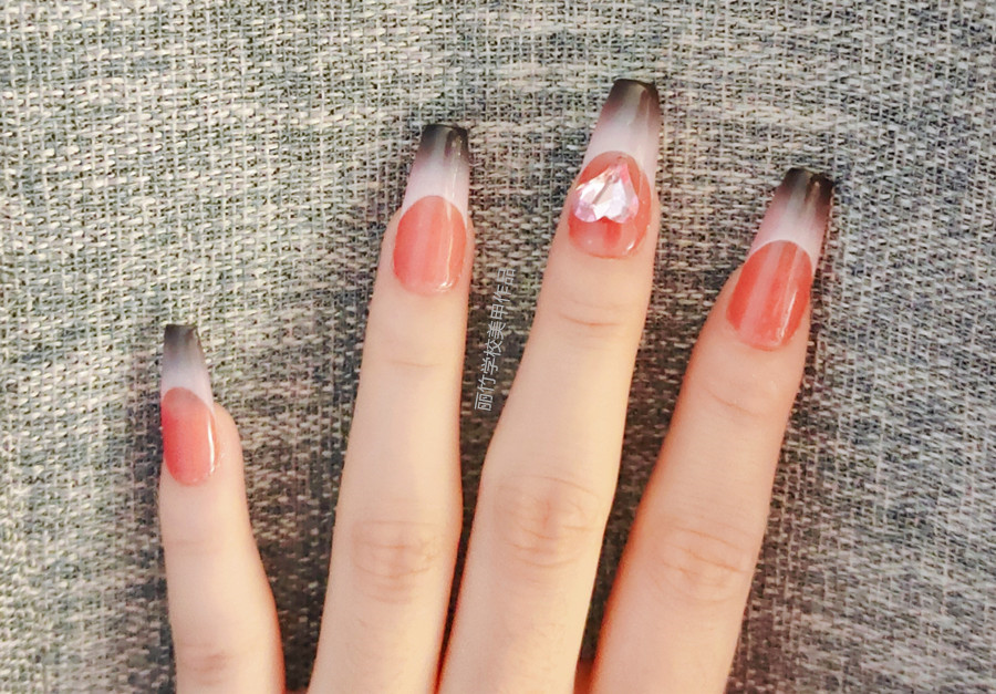 法式美甲，零基础学美甲培训学员作品