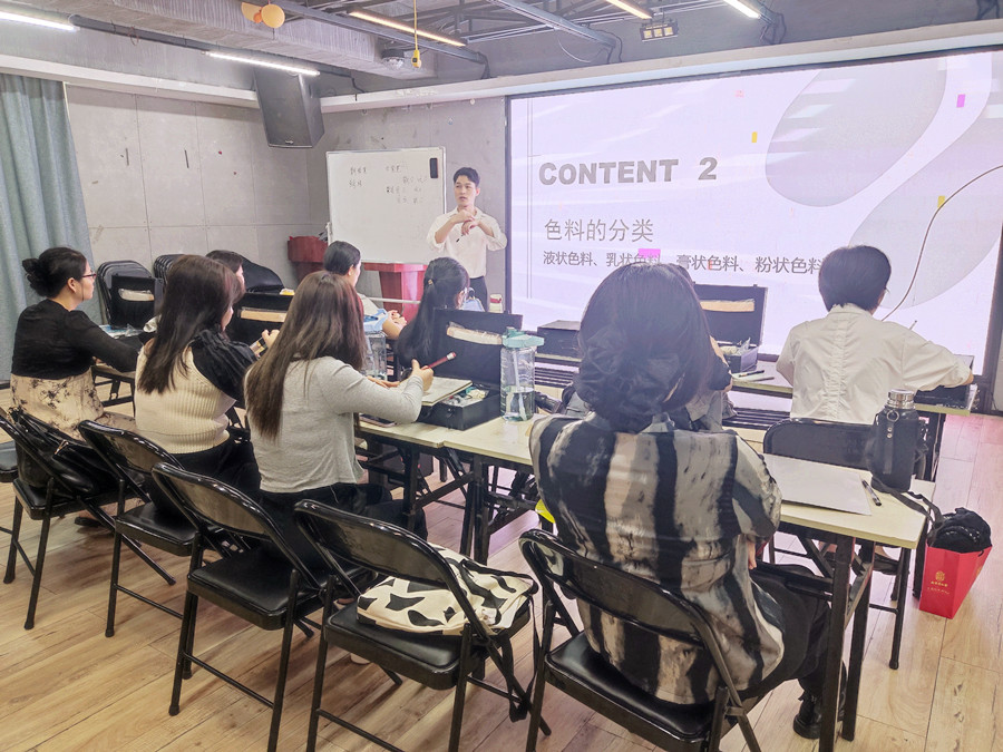 绣色料的分类与特点，广西眉眼唇学习