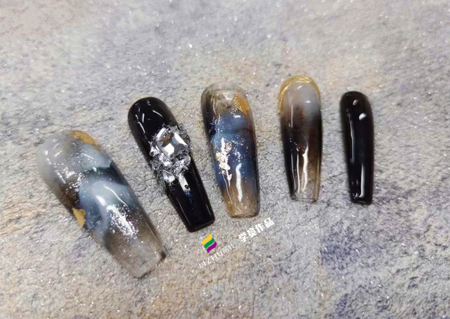 大理石晕染饰品美甲 | 零基础学美甲晕染