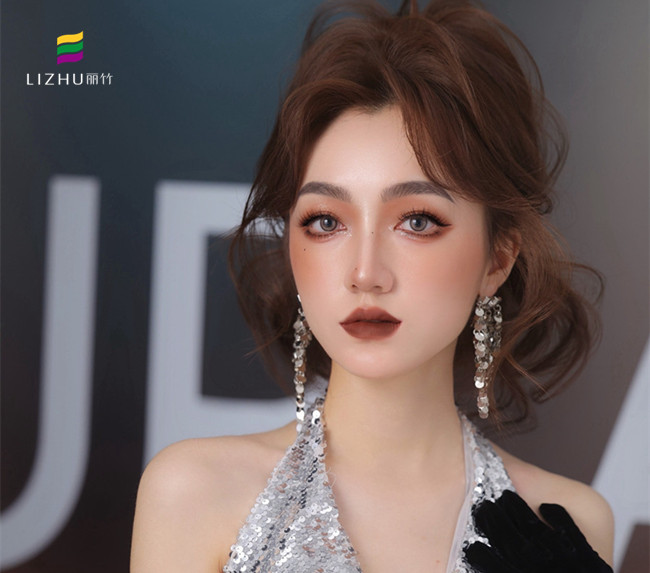 气质千金新娘，南宁学化妆影楼作品