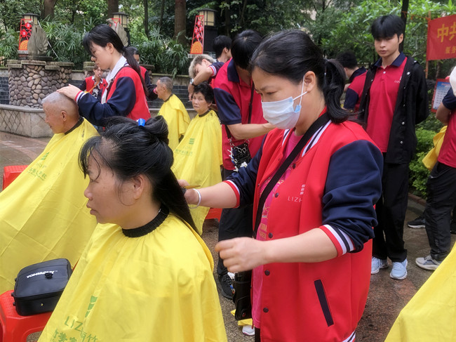 广西学美发有实践吗？欢迎到广西理发职业学校