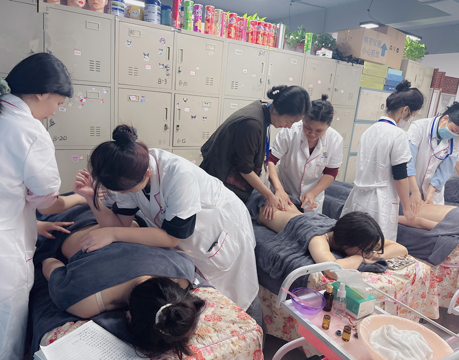 腰部健康管理的重要性，南宁美容美体教育