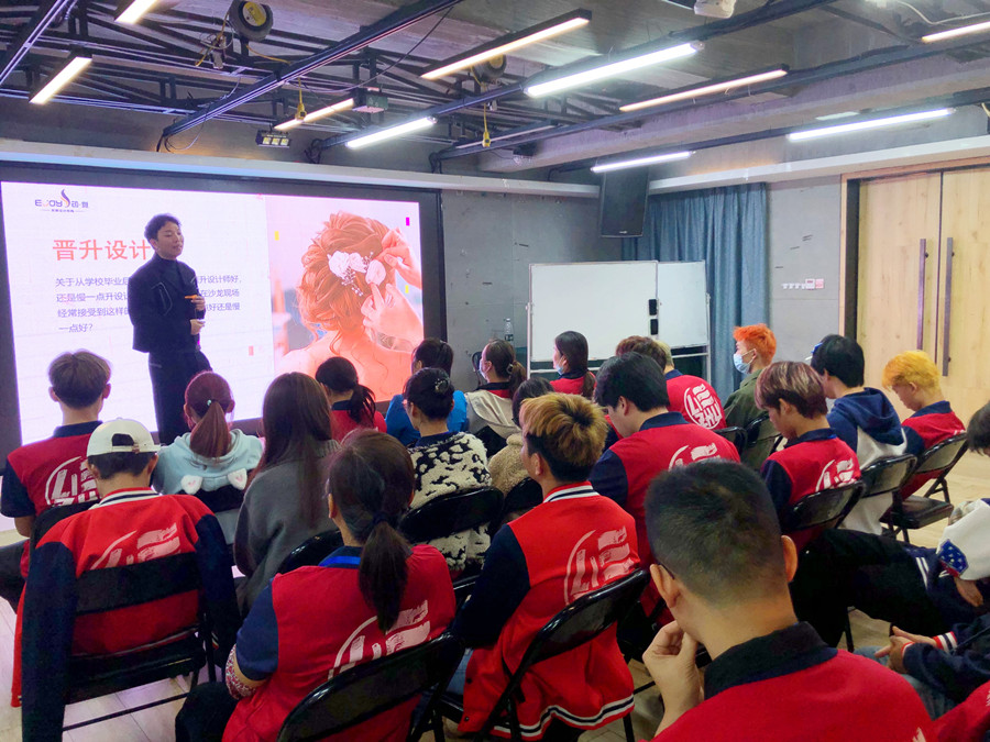 广西美发毕业找工作：印·觉形象设计机构专场