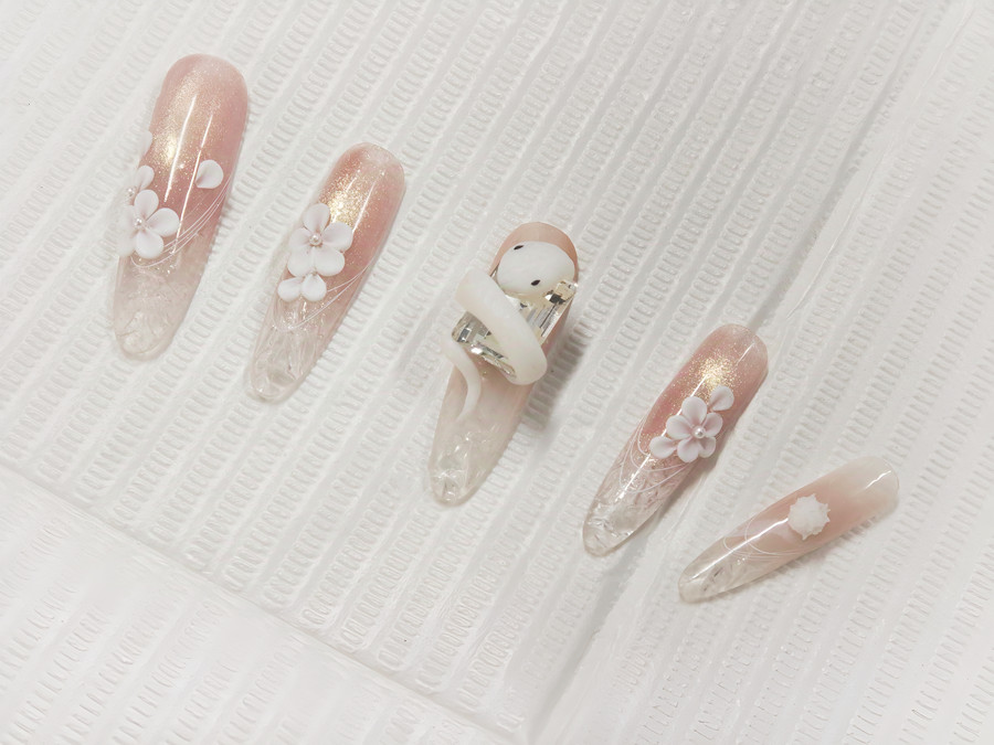 琉璃雕花美甲，广西美甲工作室受欢迎的款式