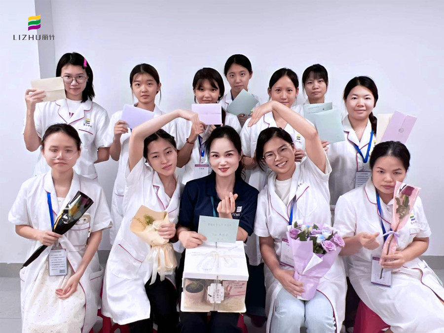 南宁美容学校庆祝教师节校园活动