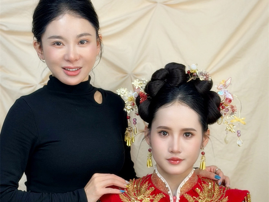 婚礼秀禾造型，南宁彩妆学校前十学员作品