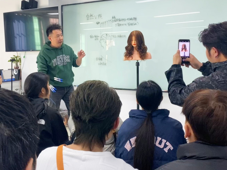 自然V线修剪手法，从零开始学美发