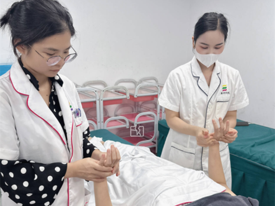 新手学美容必记手部按摩技巧