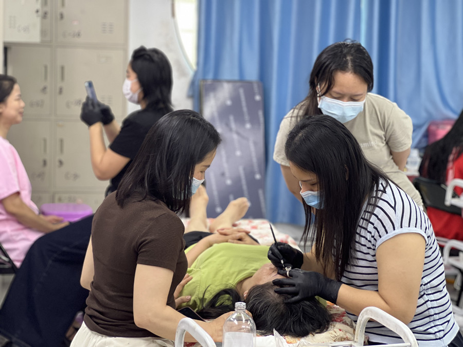 南宁纹绣眉眼唇专业学校课程圆满结束