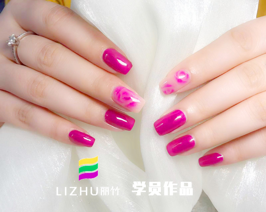 单色晕染美甲，南宁学专业美甲