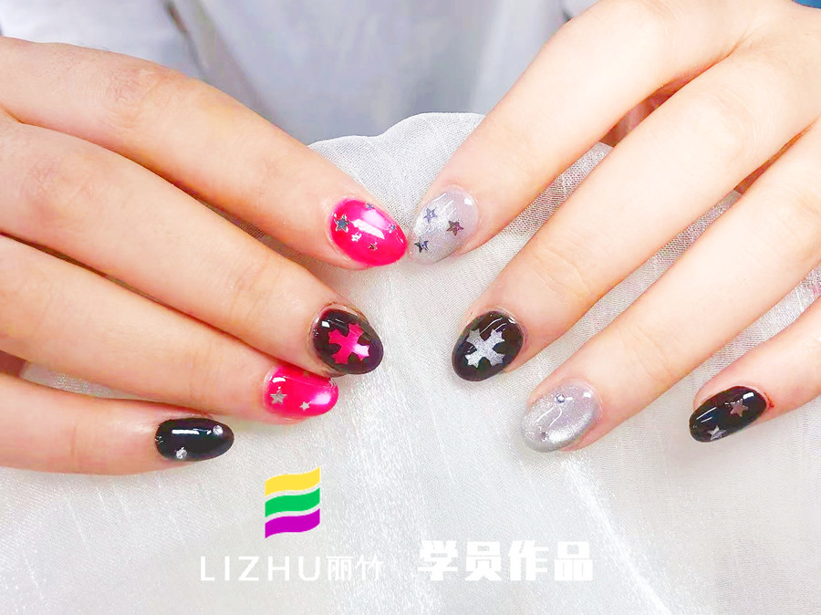 克罗心美甲，广西学专业美甲学员作品