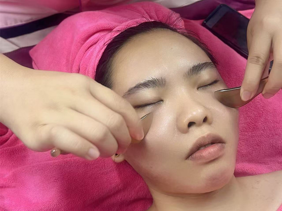 面部皮肤管理真人实操，广西美容养肤培训